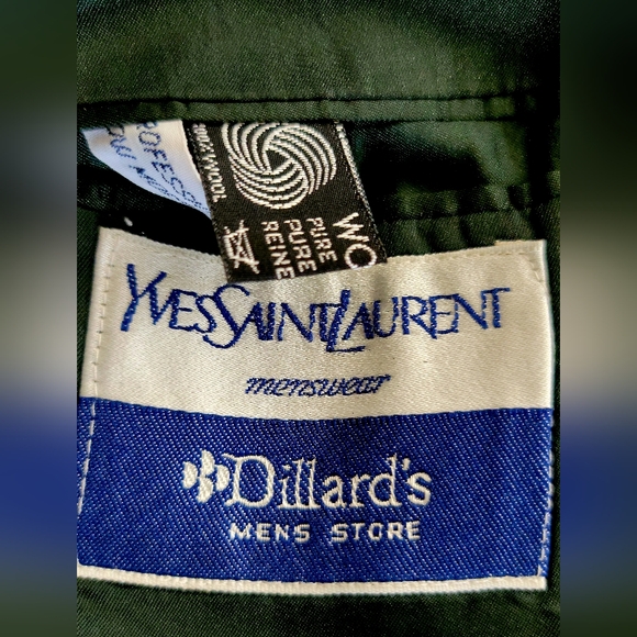 Suave French YSL 100% wool Blazer, size 44R. - Picture 6 of 11